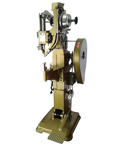 HS-108 Riveting Machine